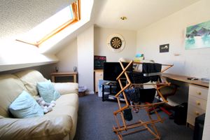 Bedroom- click for photo gallery